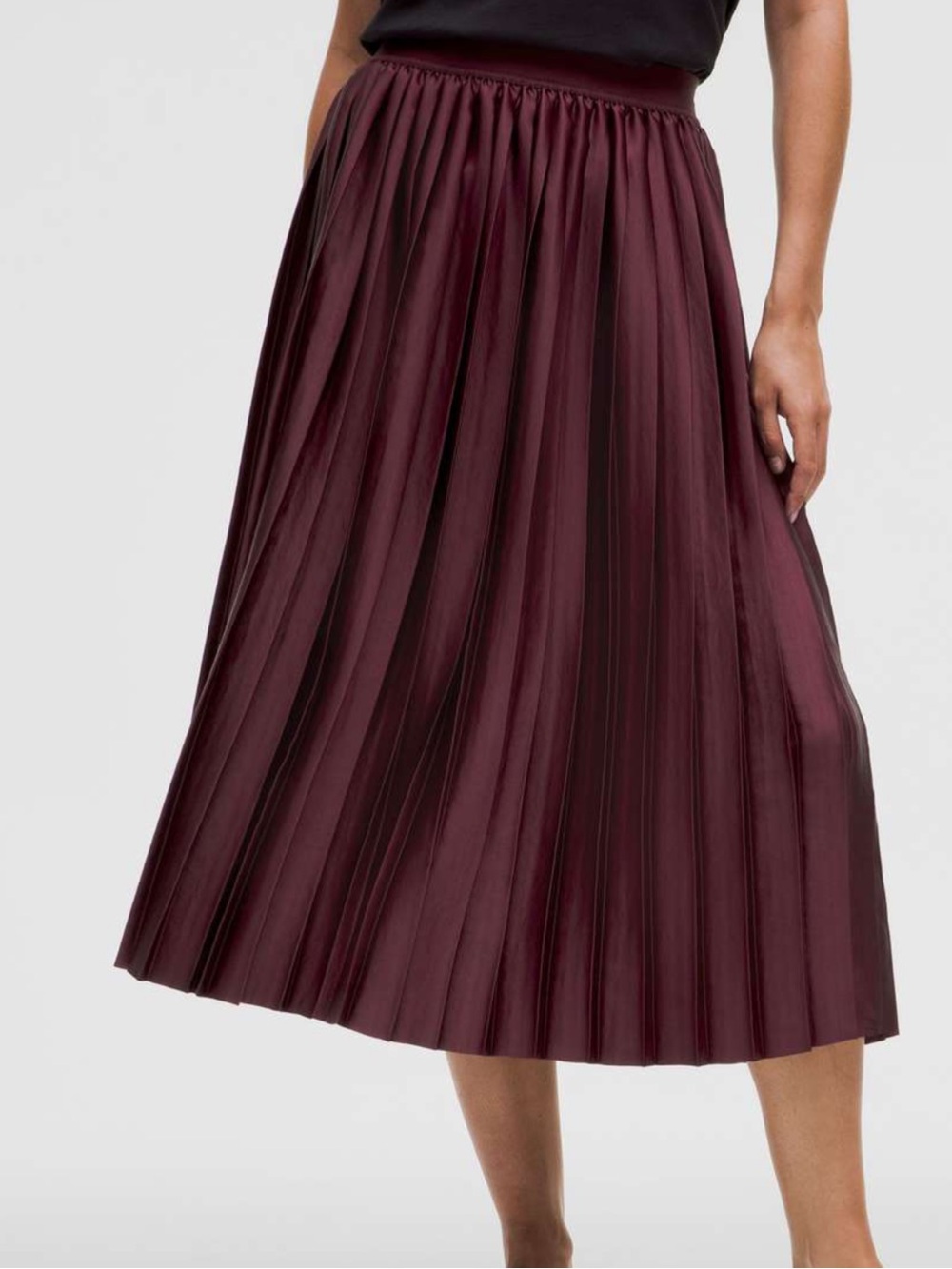 Lululemon Satin Pleated Skirt - Garnet